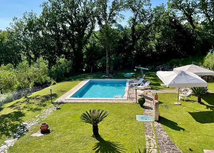 Villa Con Piscina Donna Romina