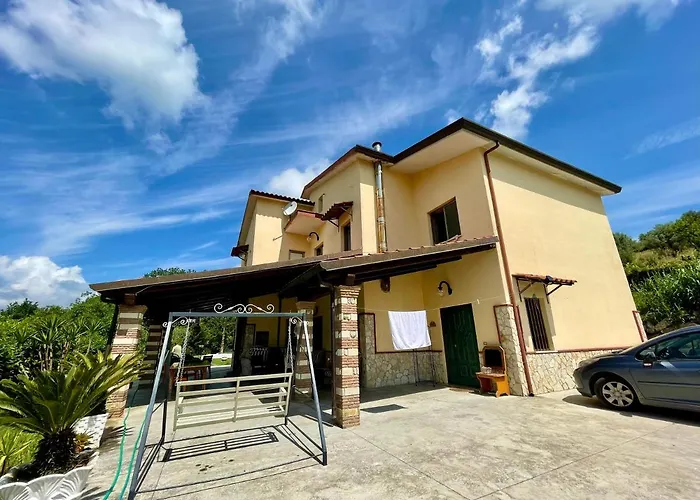 Villa Con Piscina Donna Romina